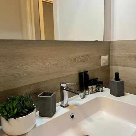 Malila's - Cipitelli Spagna Apartment *